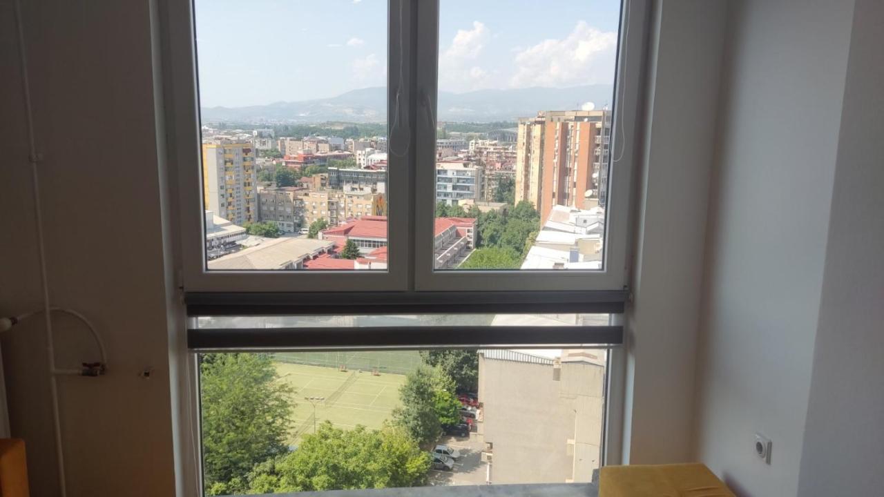 Sky View Luxury Center
